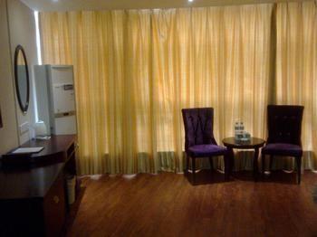 Green Tree Inn Gaoyou Tonghu Road Beihai Express Hotel 양저우 외부 사진